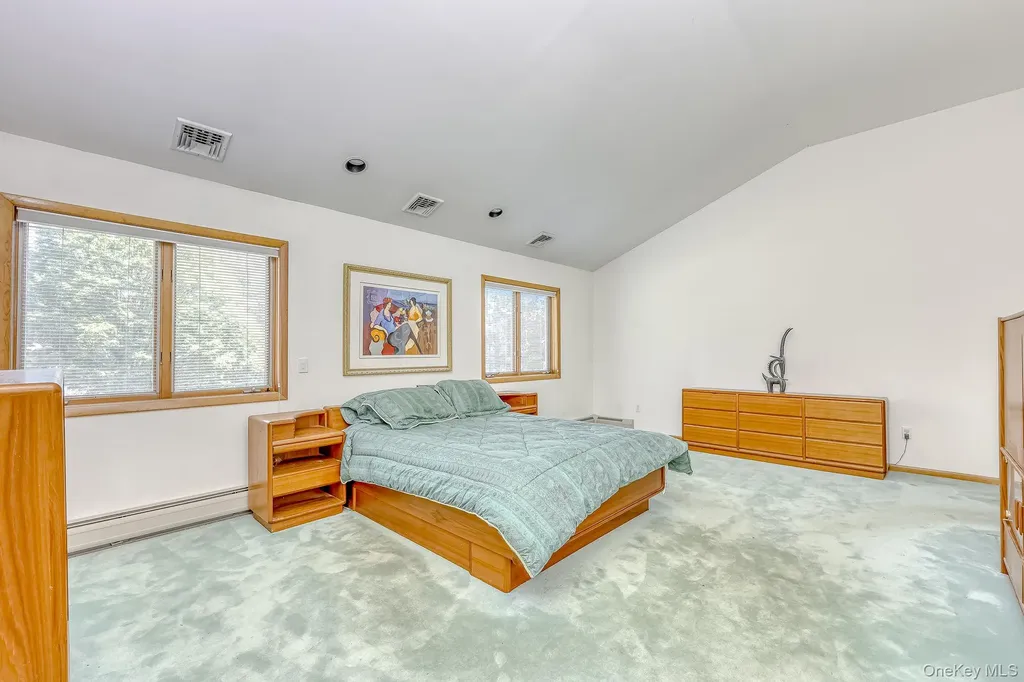 5 Zeck Court Suffern NY 10901