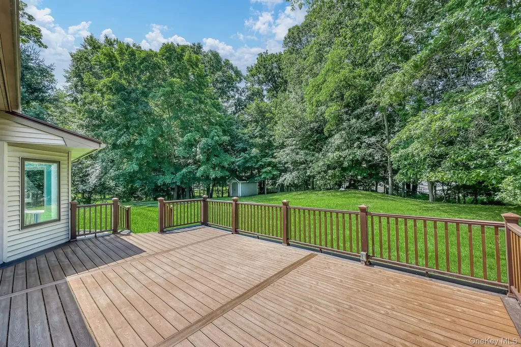 5 Zeck Court Suffern NY 10901