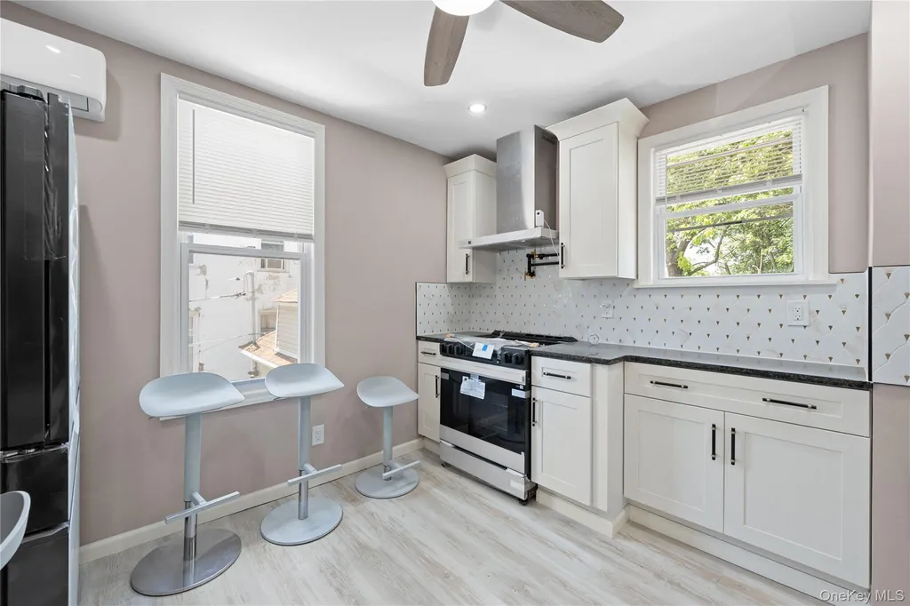 325 Newman Avenue Bronx NY 10473
