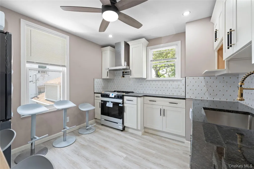 325 Newman Avenue Bronx NY 10473