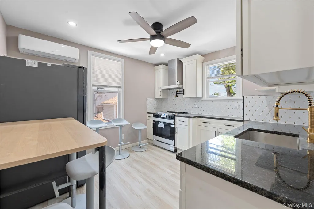 325 Newman Avenue Bronx NY 10473