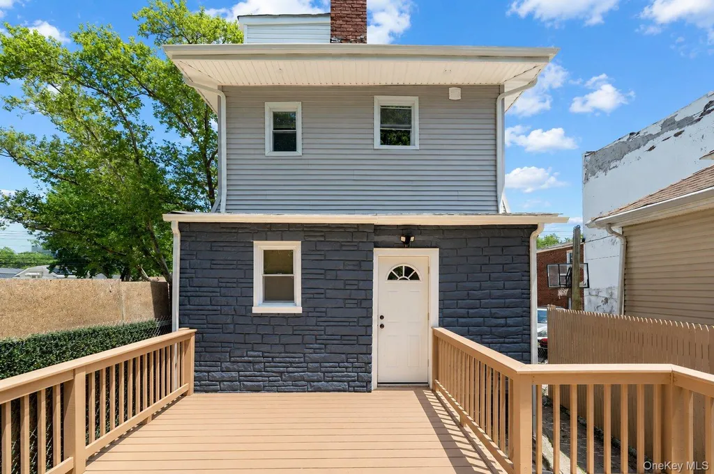 325 Newman Avenue Bronx NY 10473