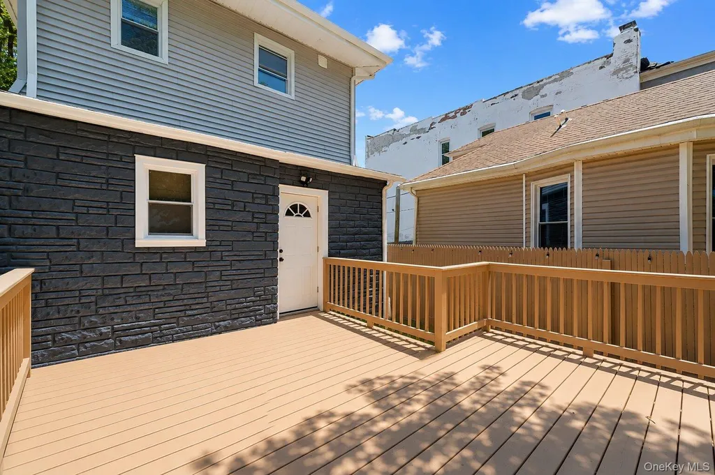 325 Newman Avenue Bronx NY 10473