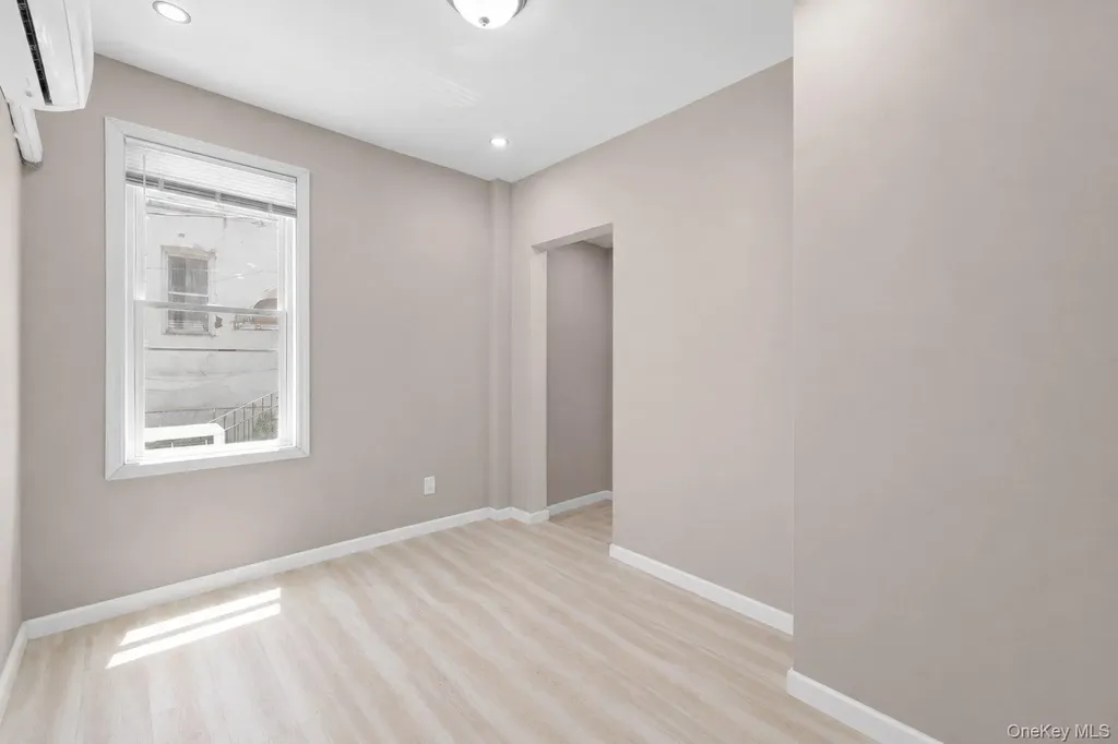 325 Newman Avenue Bronx NY 10473