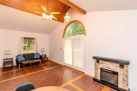 234 Canary Hill Road Kingston NY 12401