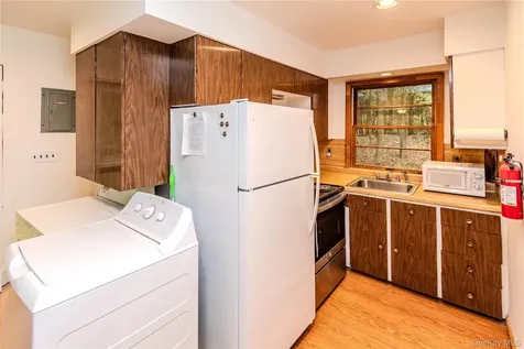 234 Canary Hill Road Kingston NY 12401