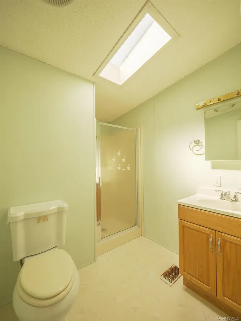 17 Partridge Lane Pleasant Valley NY 12569