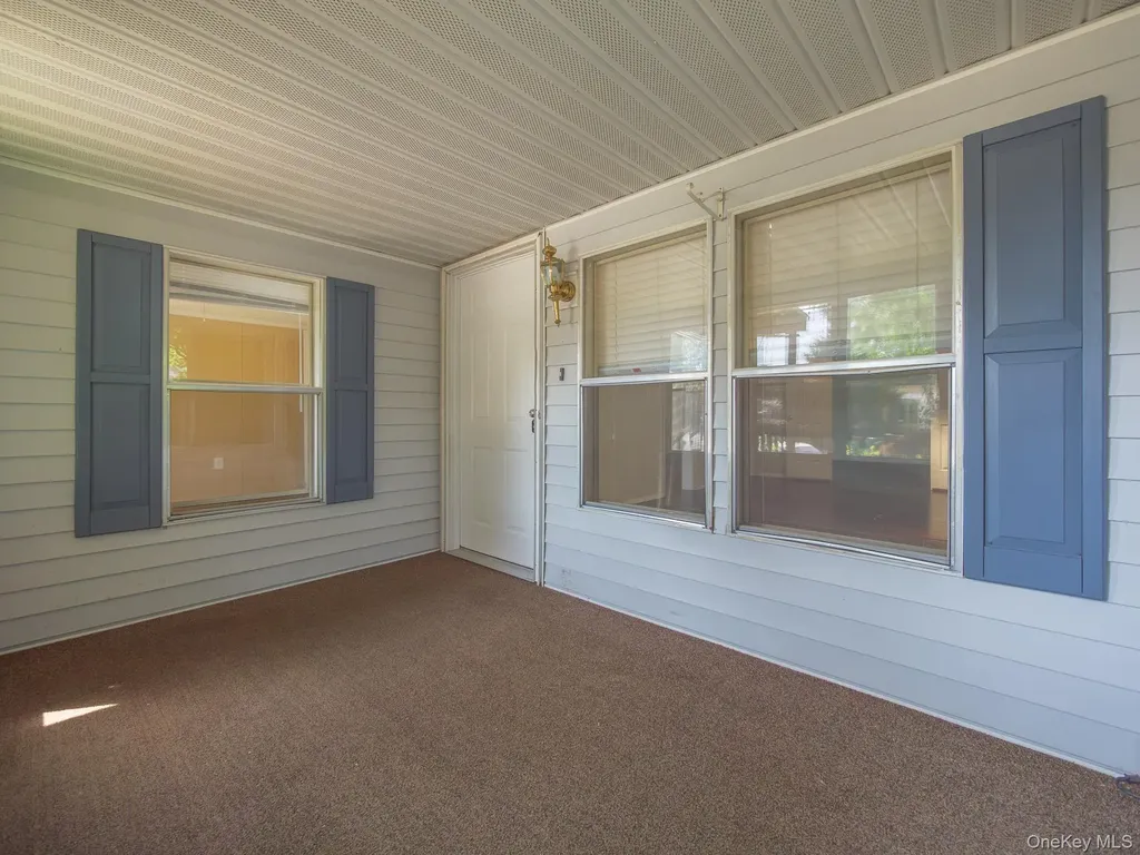 17 Partridge Lane Pleasant Valley NY 12569