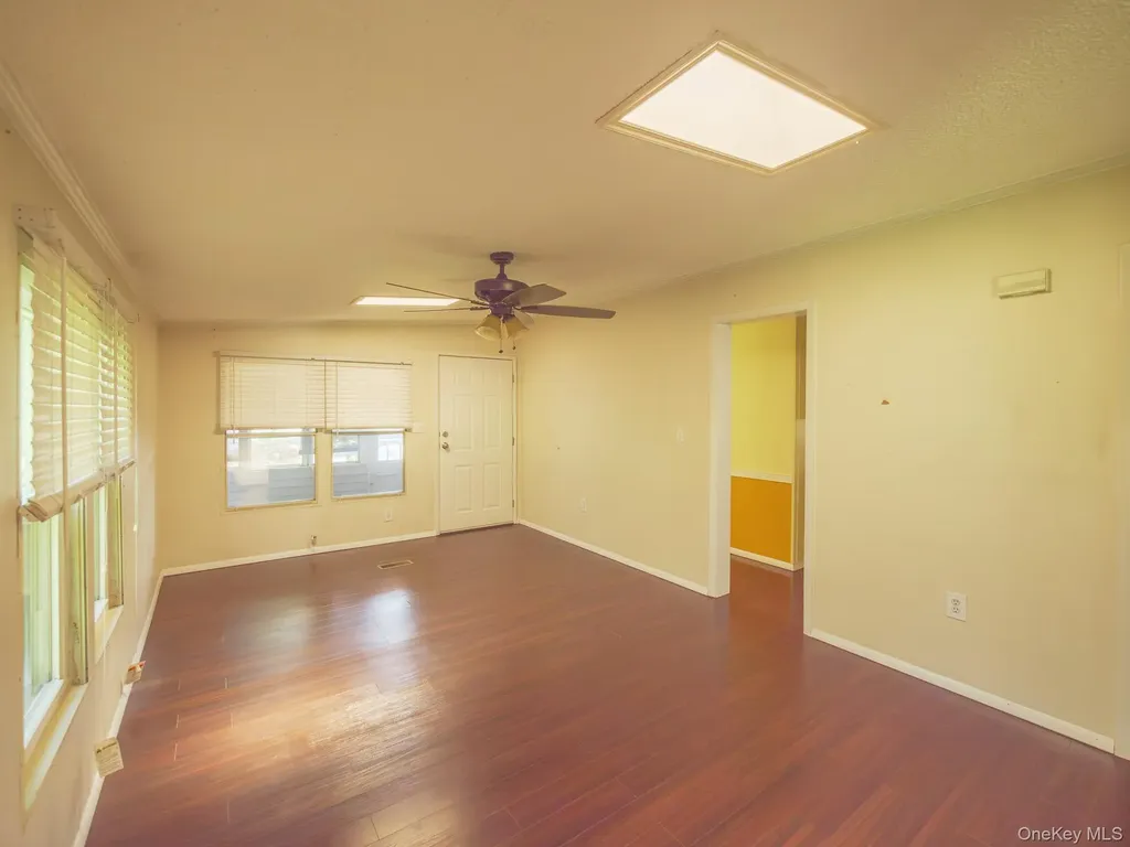 17 Partridge Lane Pleasant Valley NY 12569