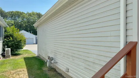 5131 Village Circle E Manorville NY 11949