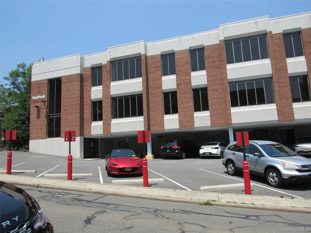 17 S Broadway Nyack NY 10960