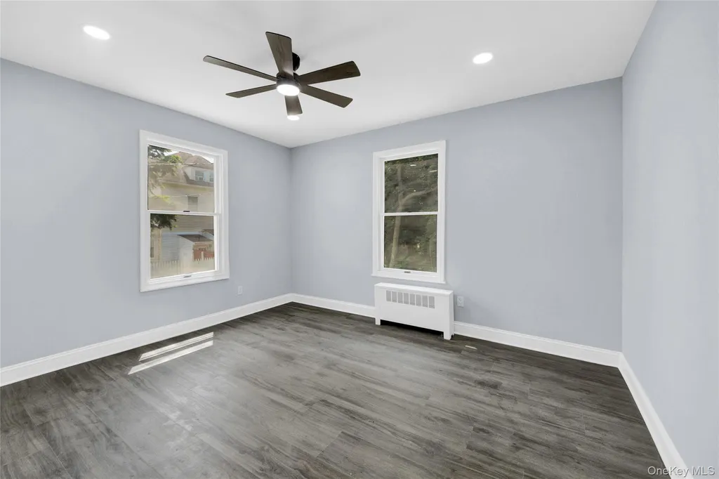 40 Amackassin Terrace Yonkers NY 10703