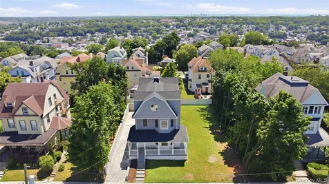 40 Amackassin Terrace Yonkers NY 10703
