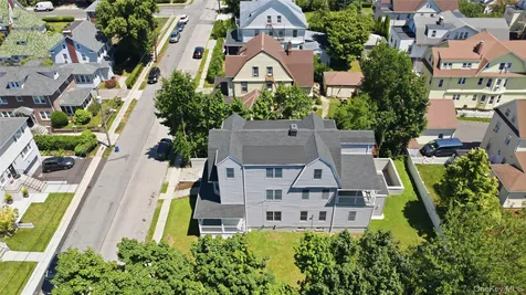 40 Amackassin Terrace Yonkers NY 10703