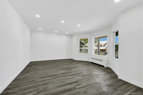 40 Amackassin Terrace Yonkers NY 10703