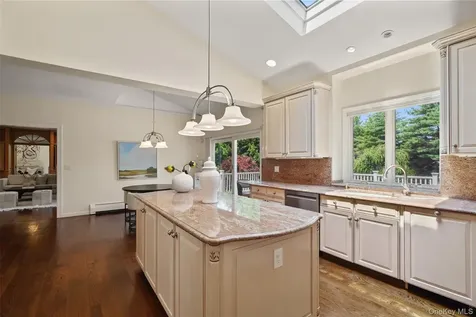 10 Crestview Drive Pleasantville NY 10570