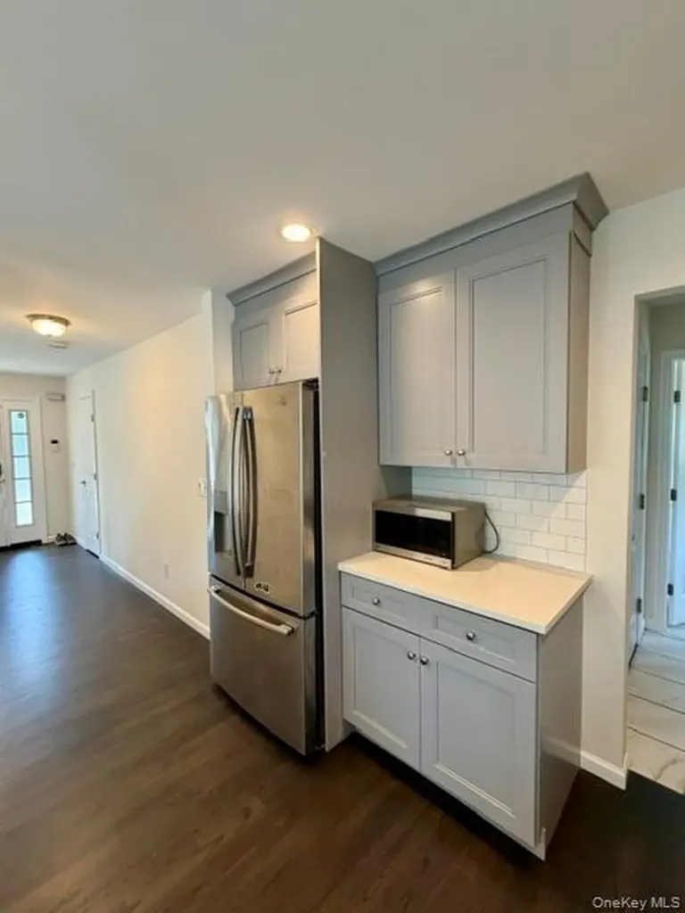 15 Comet Place Patchogue NY 11772