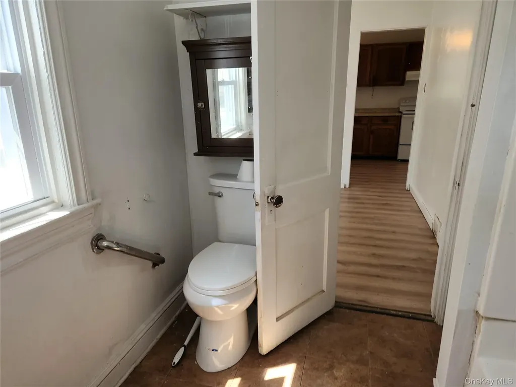 2 Madison Avenue Hyde Park NY 12538