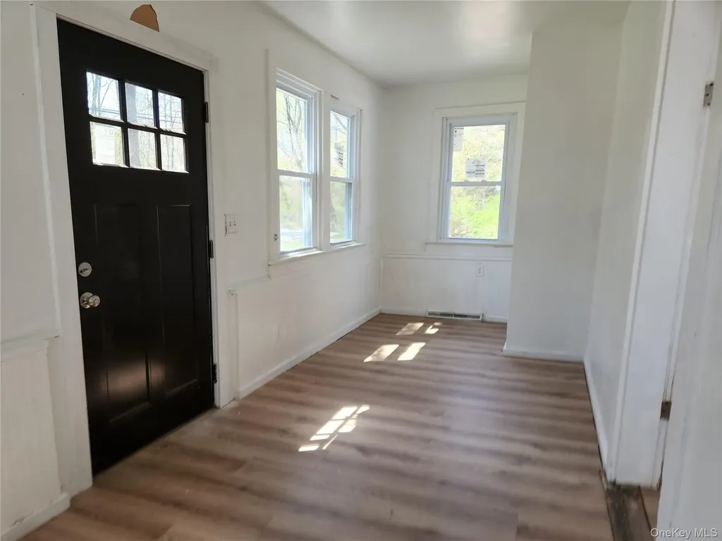 2 Madison Avenue Hyde Park NY 12538