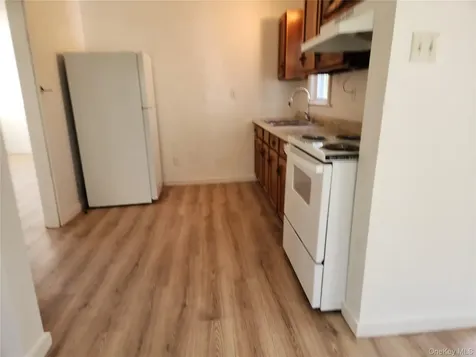 2 Madison Avenue Hyde Park NY 12538