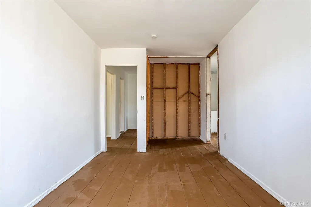 22 Grove Street Staten Island NY 10304
