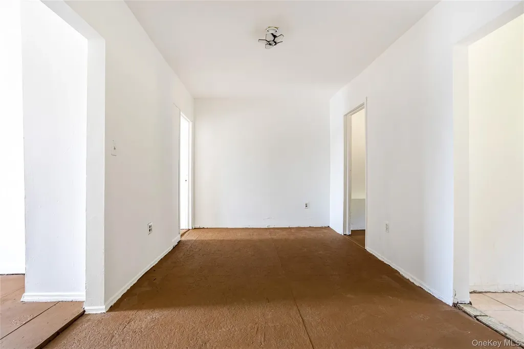 22 Grove Street Staten Island NY 10304
