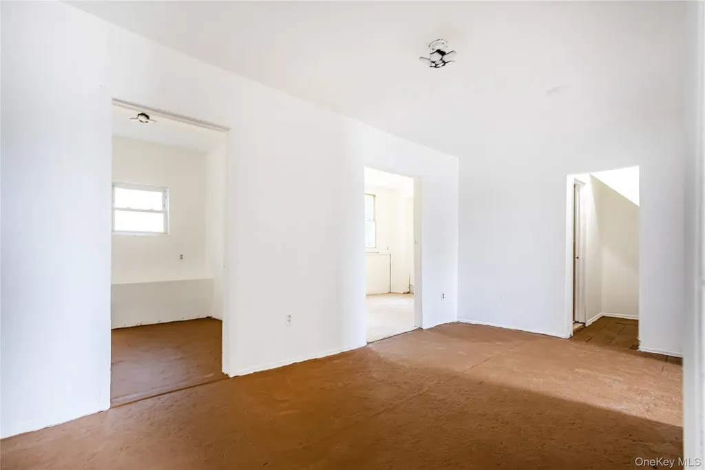 22 Grove Street Staten Island NY 10304