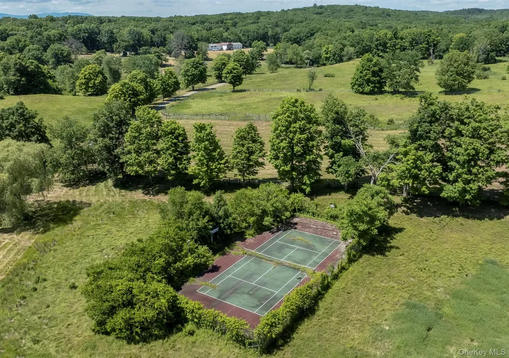 1197 Bulls Head Road Clinton Corners NY 12514