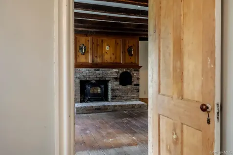 1197 Bulls Head Road Clinton Corners NY 12514