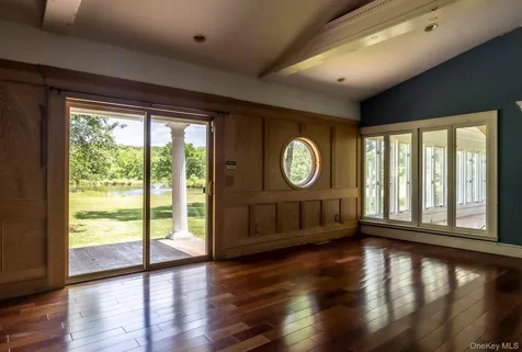 1197 Bulls Head Road Clinton Corners NY 12514