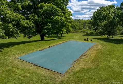 1197 Bulls Head Road Clinton Corners NY 12514