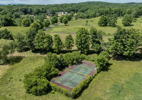 1197 Bulls Head Road Clinton Corners NY 12514