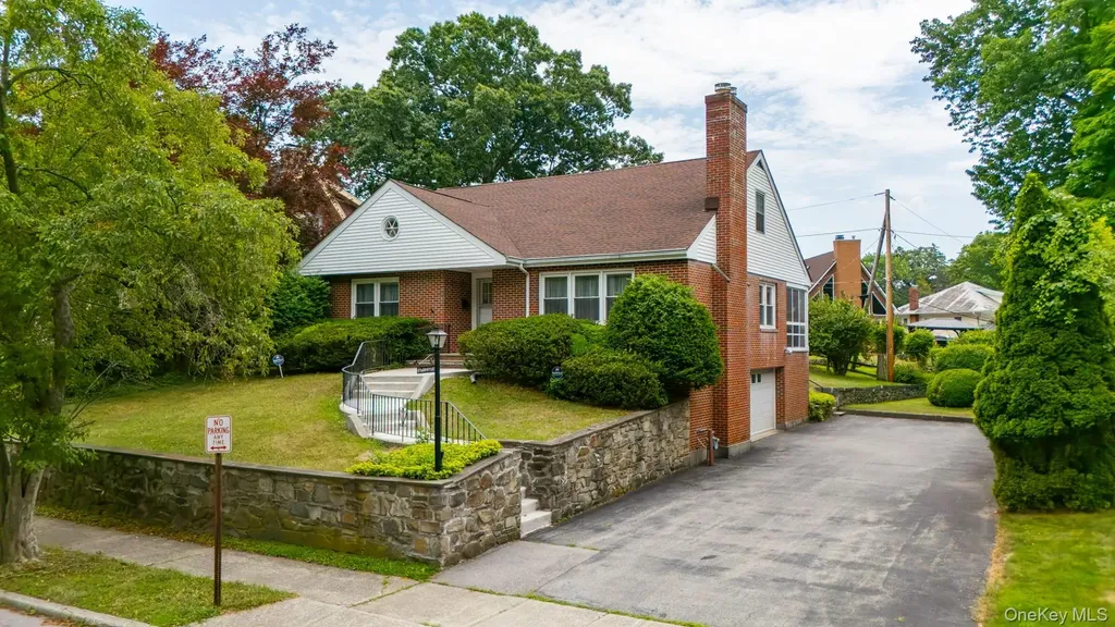 10 Degarmo Place Poughkeepsie NY 12601