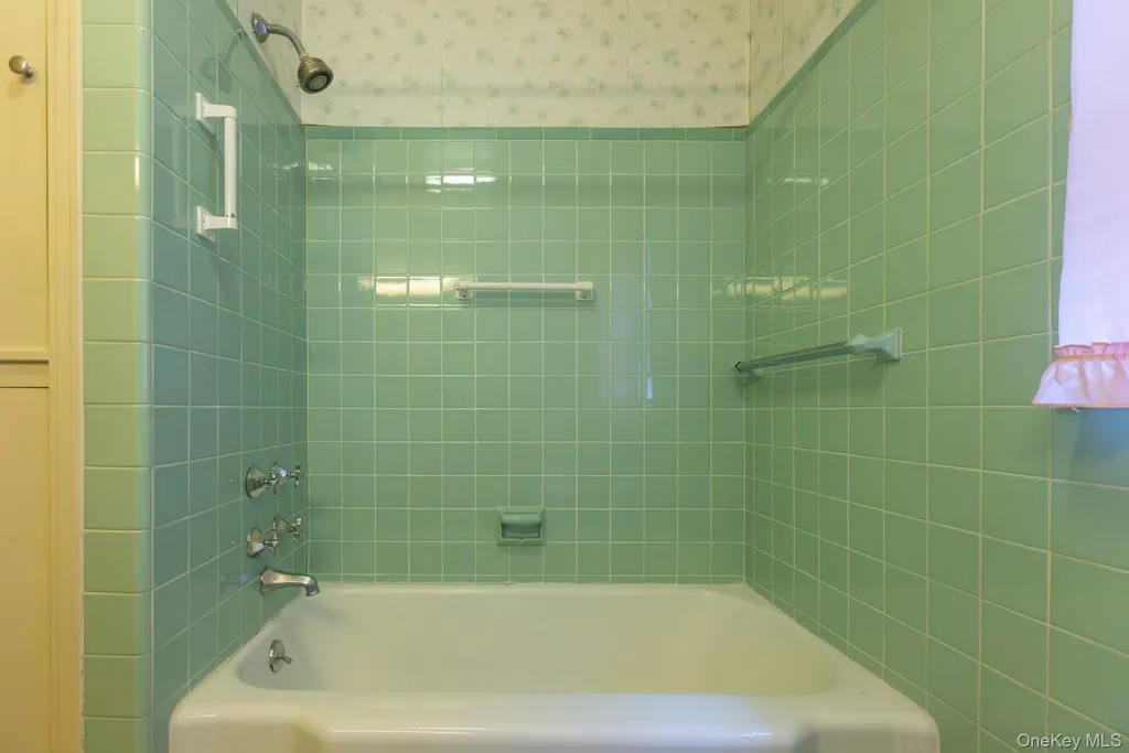 10 Degarmo Place Poughkeepsie NY 12601