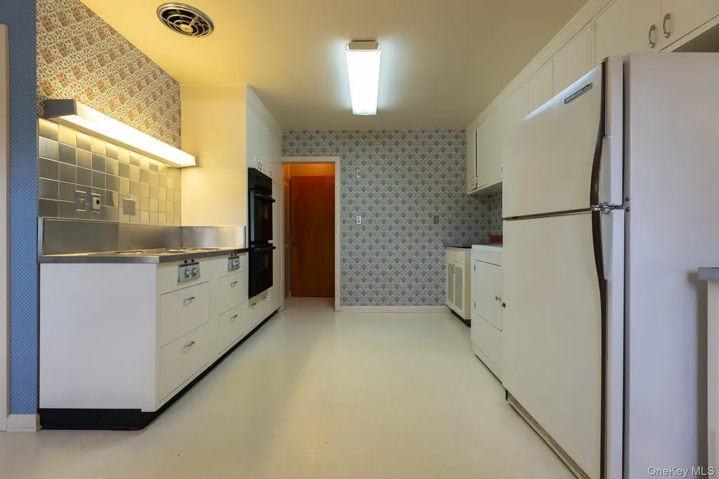 10 Degarmo Place Poughkeepsie NY 12601