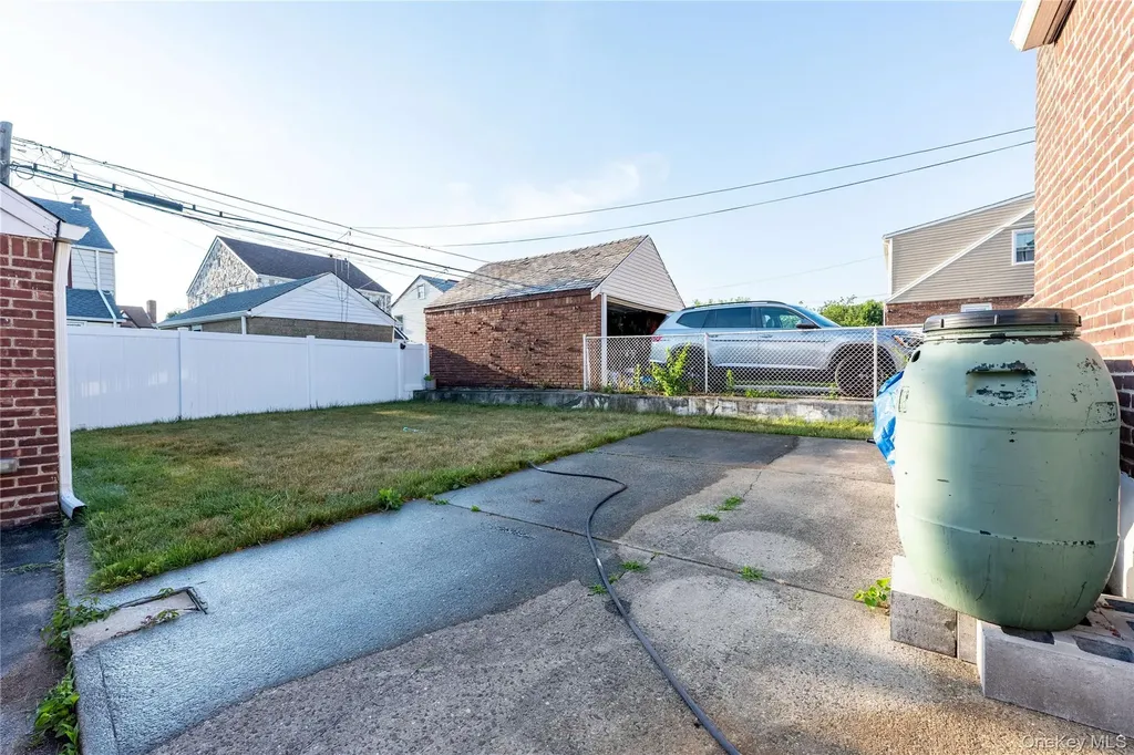 118 48 222nd Street Cambria Heights NY 11411