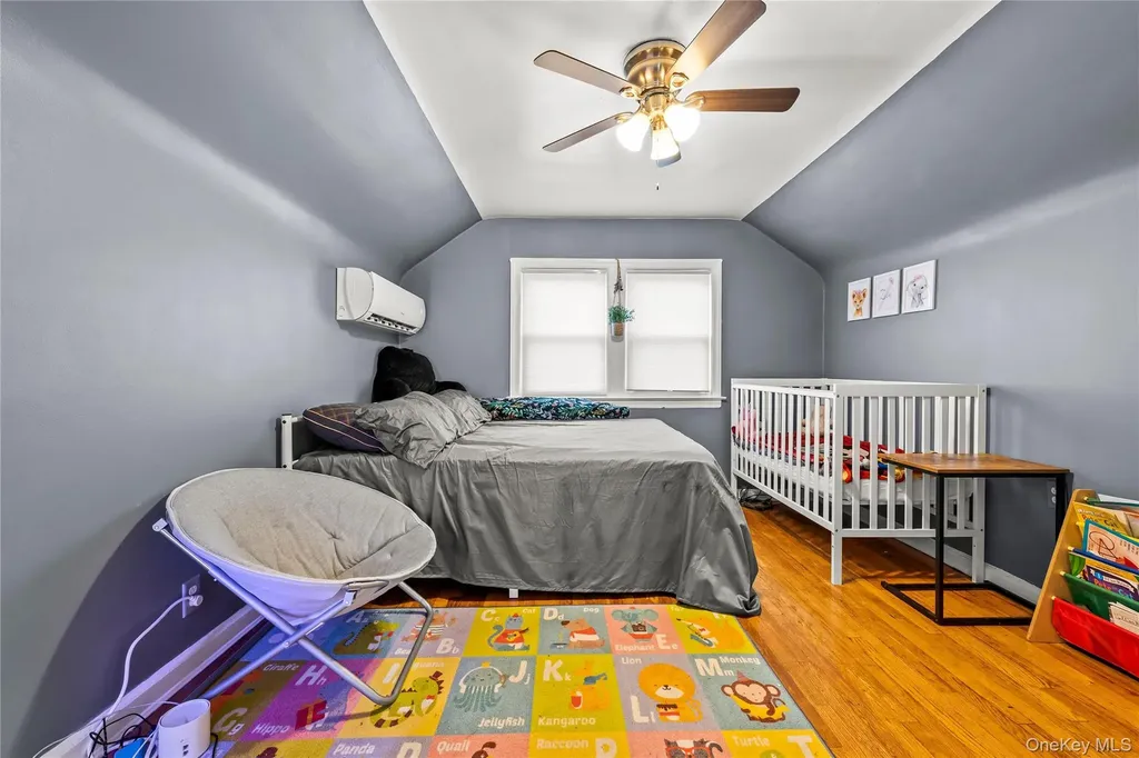118 48 222nd Street Cambria Heights NY 11411
