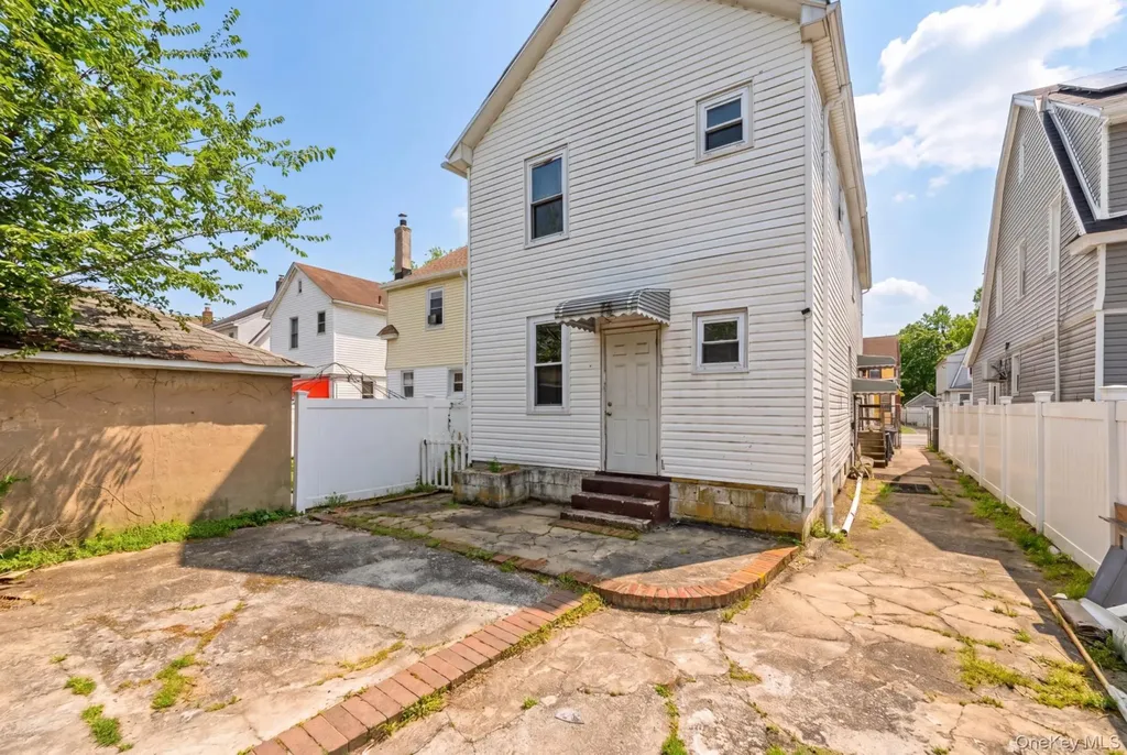 12219 191st Street Springfield Gardens NY 11413