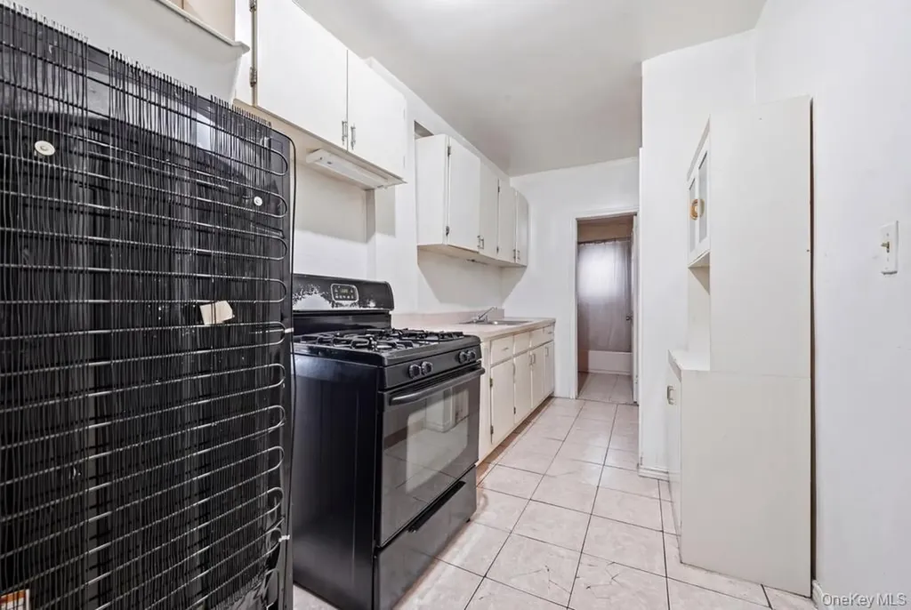 12219 191st Street Springfield Gardens NY 11413