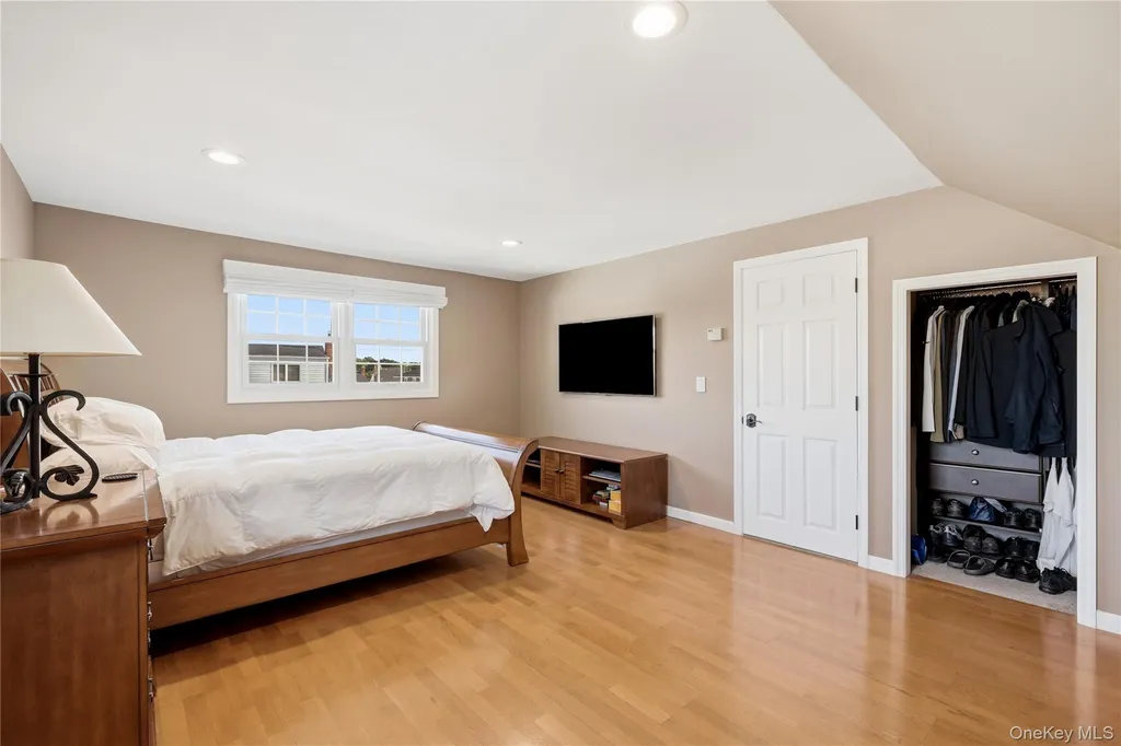 364 Boundary Avenue Massapequa NY 11758
