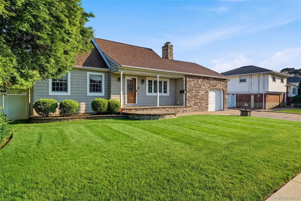 364 Boundary Avenue Massapequa NY 11758
