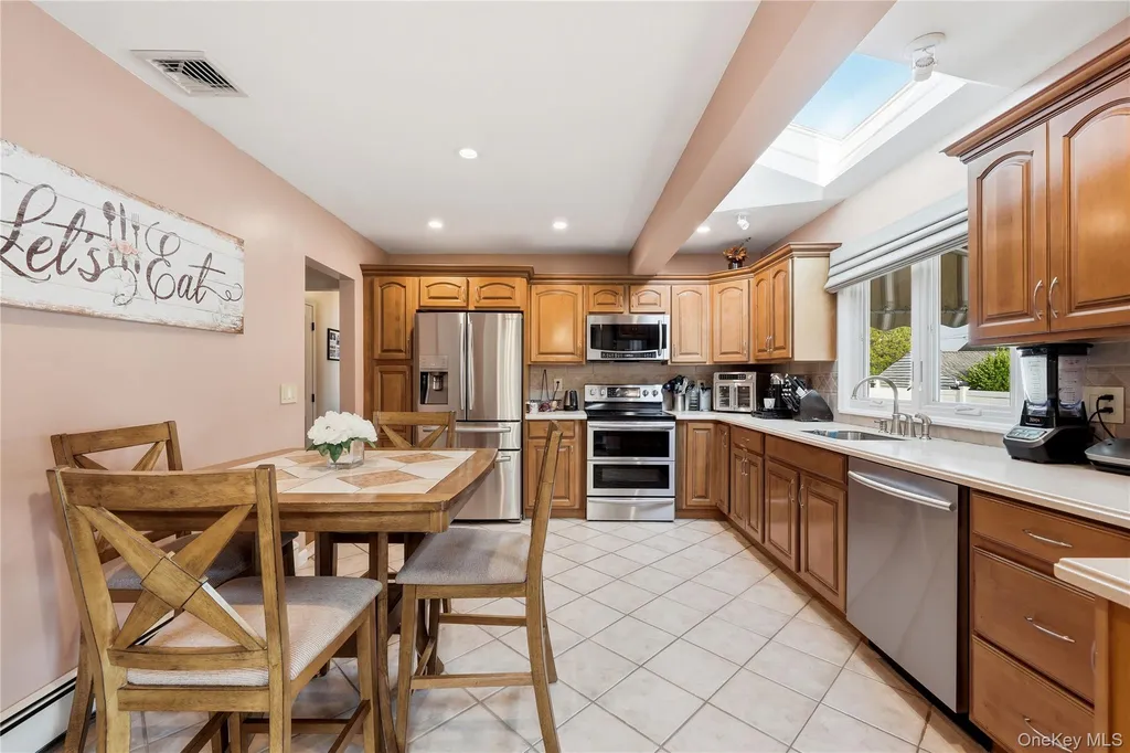 364 Boundary Avenue Massapequa NY 11758