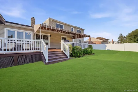 360 Boundary Avenue Massapequa Park NY 11758