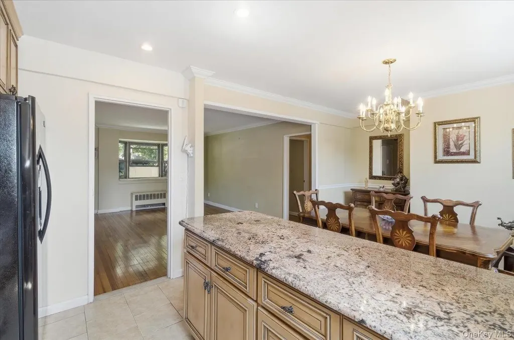 86-22 155th Howard Beach NY 11414
