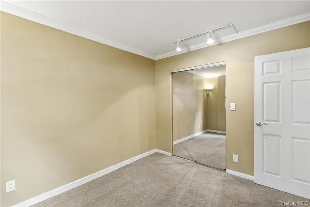 86-22 155th Howard Beach NY 11414