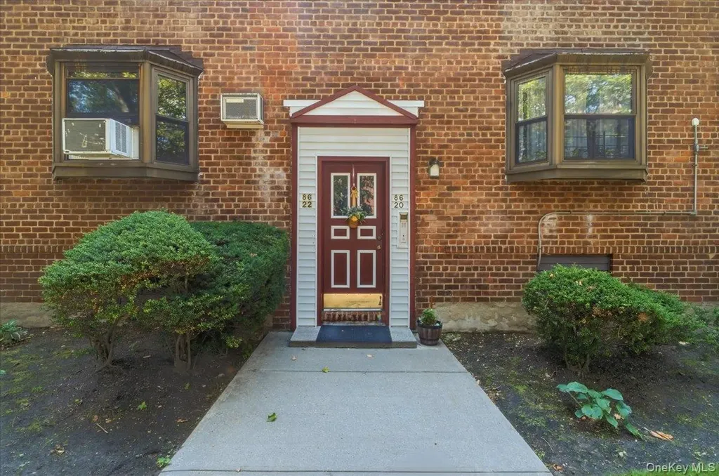 86-22 155th Howard Beach NY 11414