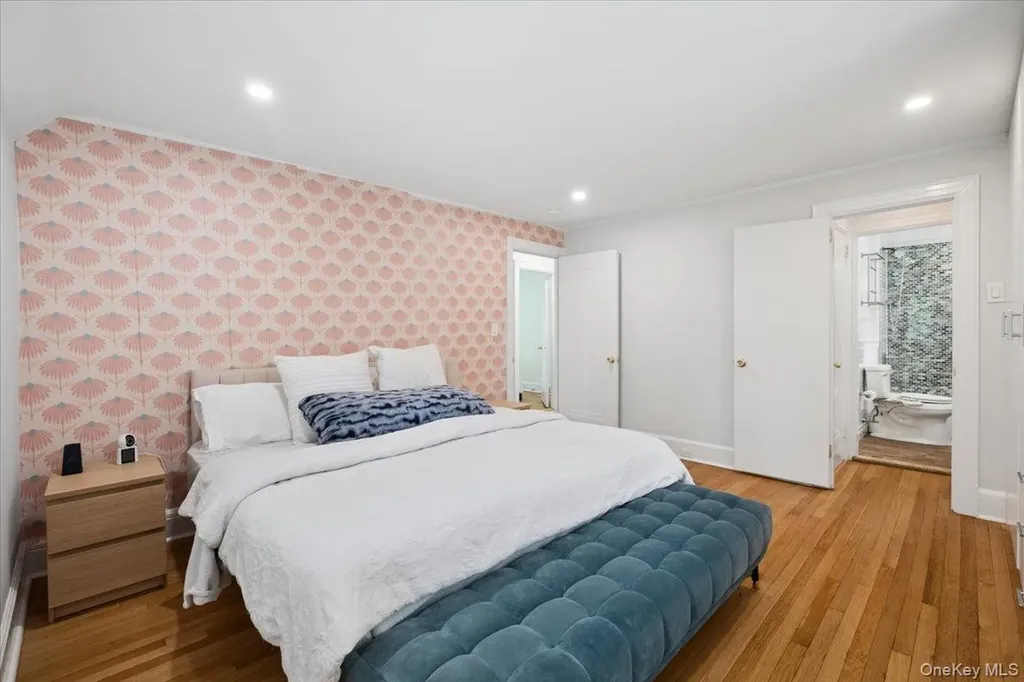 1187 Post Road Scarsdale NY 10583