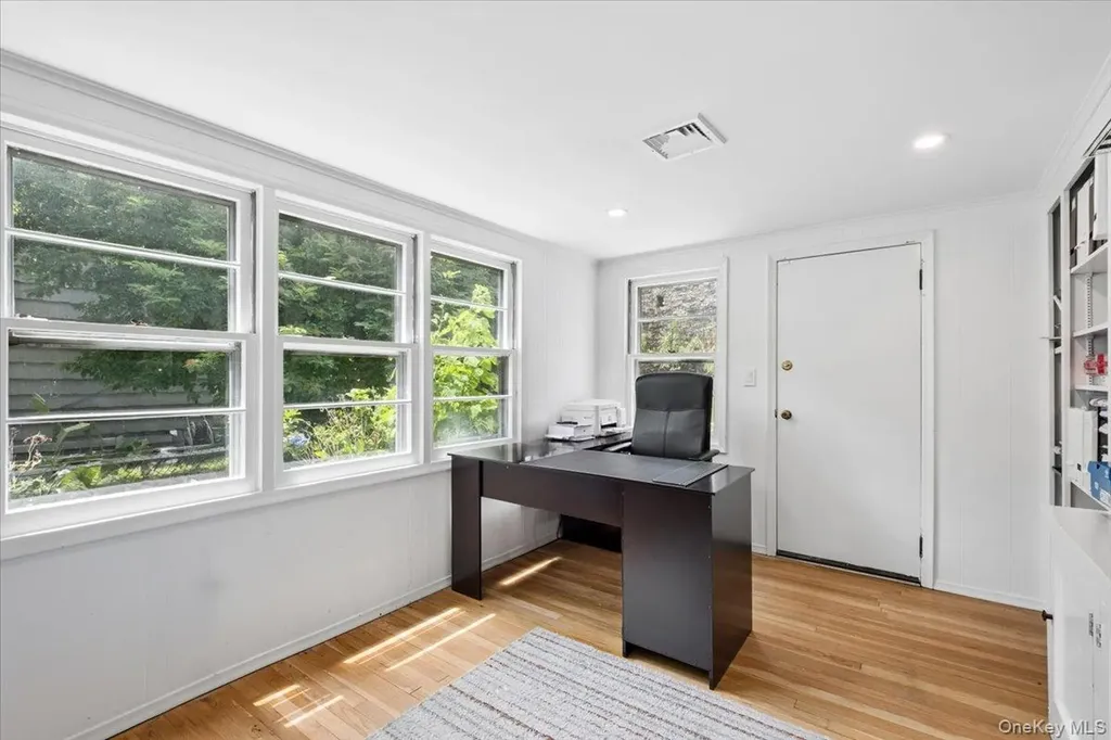 1187 Post Road Scarsdale NY 10583