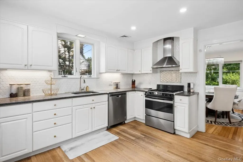 1187 Post Road Scarsdale NY 10583