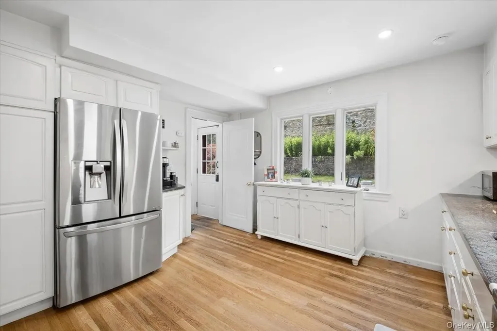 1187 Post Road Scarsdale NY 10583